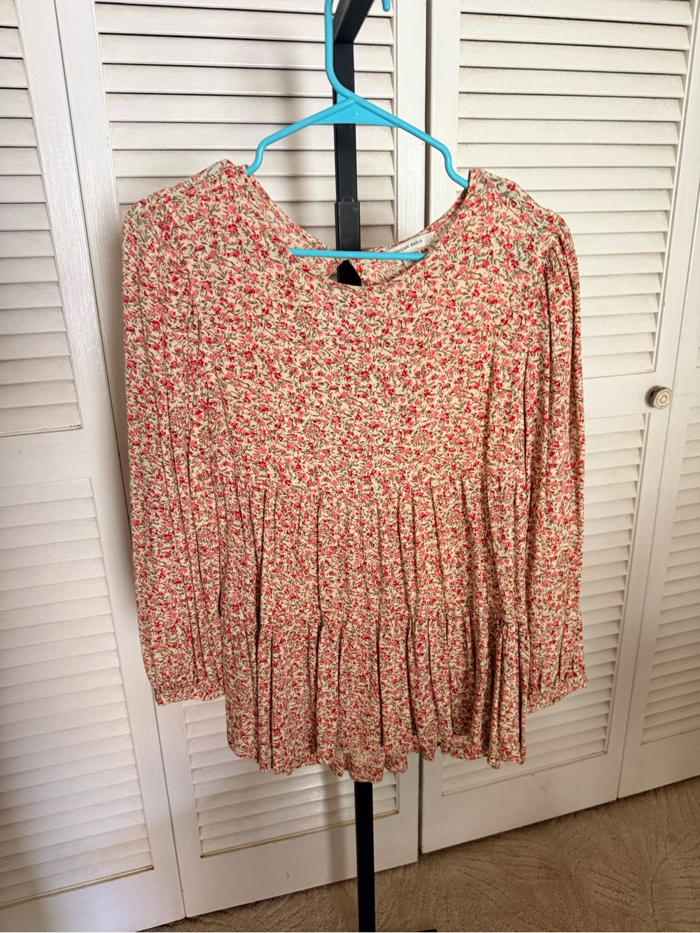 American Eagle Outfitters Cream Tunic with Pink Floral Print